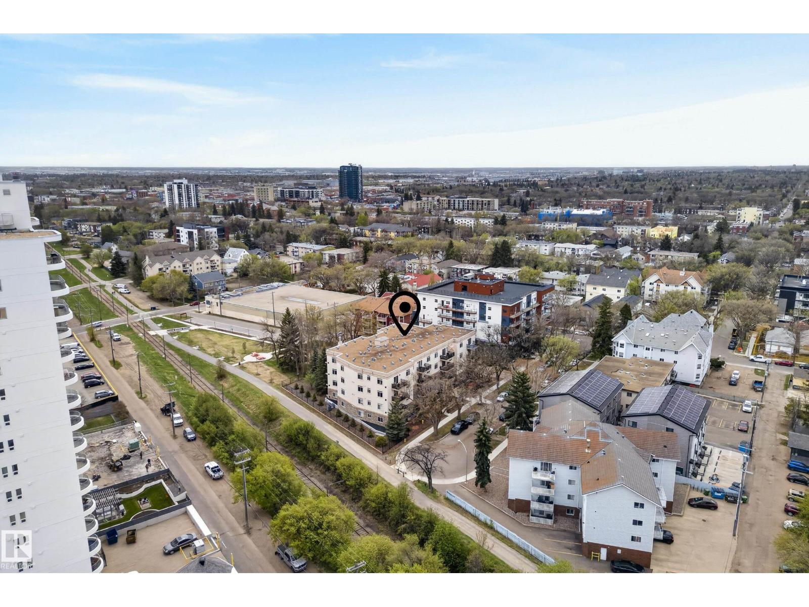 #303 8631 108 ST NW - Image 3