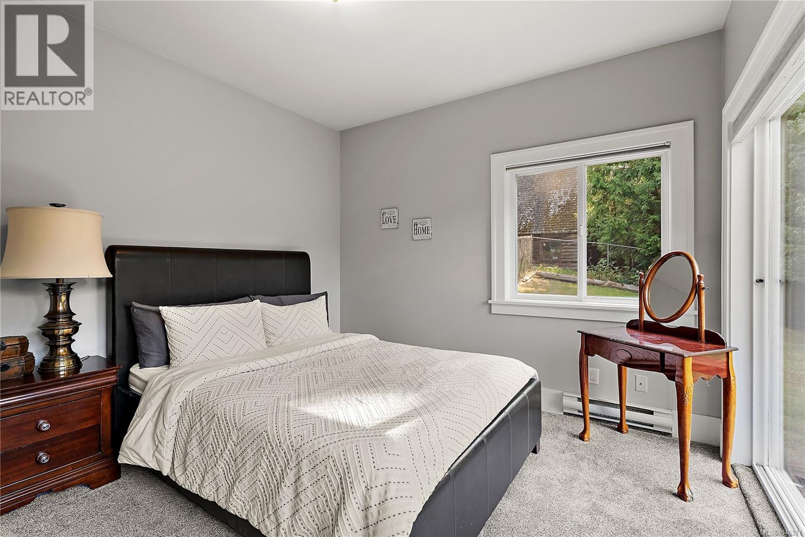 1205 Hillgrove Rd - 32