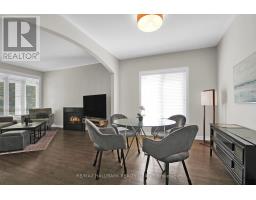 Eating area - 104 Strathcarron Crescent, Ottawa, ON K2K0C7 Photo 11