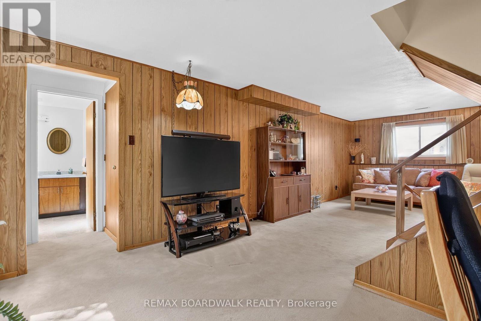 3 Bed, 2 Bath House for Sale in Arnprior – 166 DAN STREET, Arnprior – MLS# X13647772 - Image 15