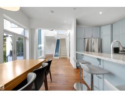 9342 83 Av Nw, Edmonton, AB T6C1B8 Photo 12