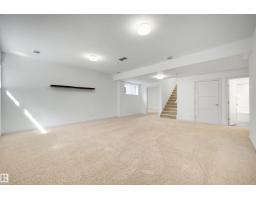 9342 83 Av Nw, Edmonton, AB T6C1B8 Photo 36