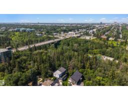 9342 83 Av Nw, Edmonton, AB T6C1B8 Photo 59