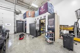 Unit 1, Unit 2, Unit 8,, Edmonton, AB T5V1E9 Photo 26