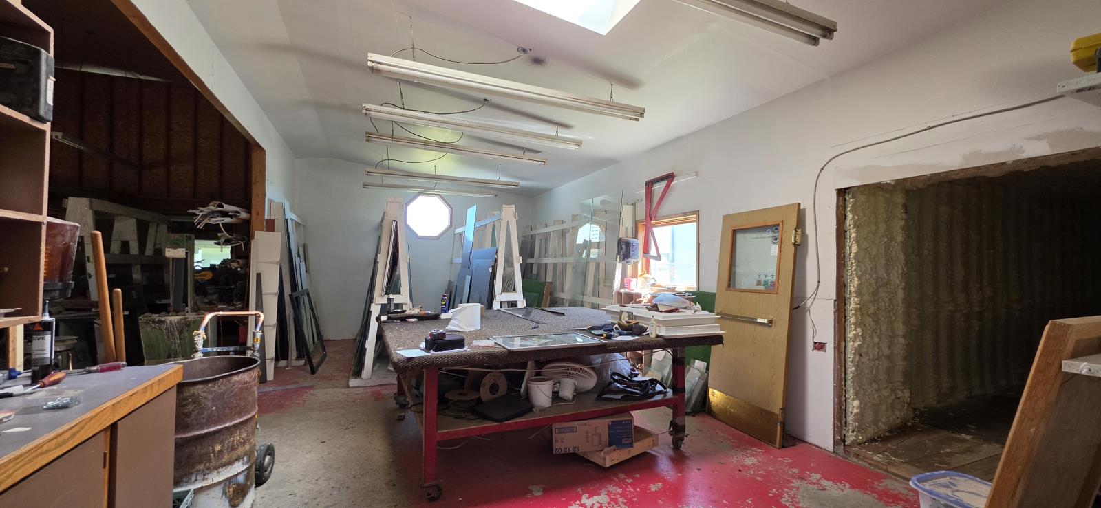 5735 40 Avenue - Photo 8