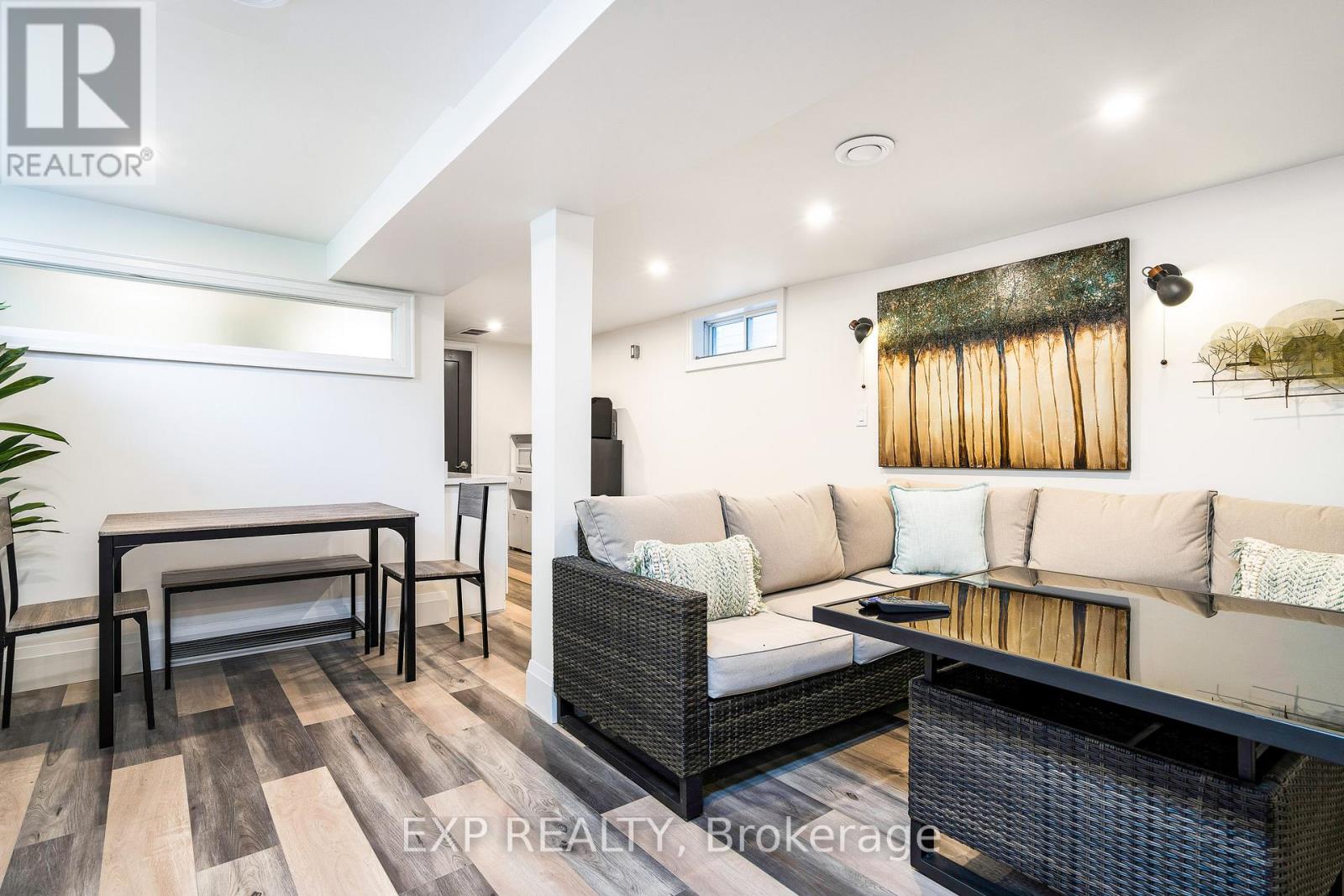 27 SUNNIDALE ROAD S - 14