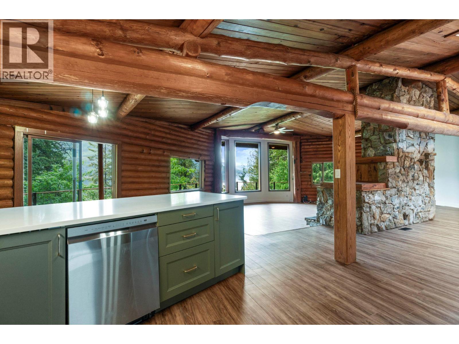5773 Sunnybrae Canoe Point Road - 5