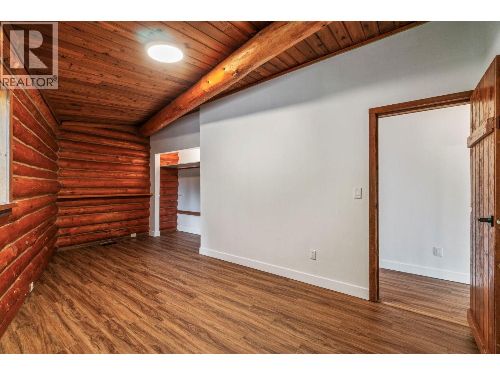 5773 Sunnybrae Canoe Point Road - 25