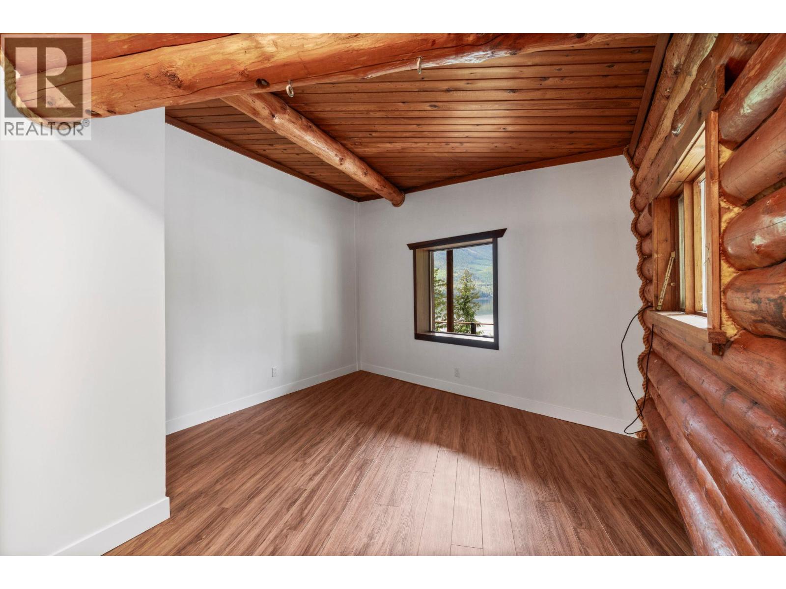 5773 Sunnybrae Canoe Point Road - Image 31
