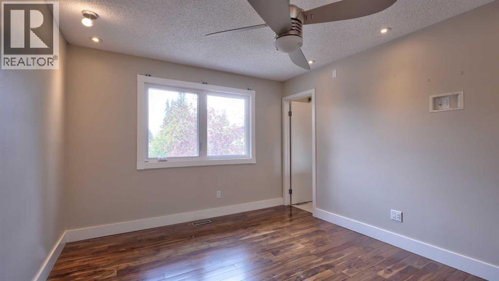 #14 2323 Oakmoor Drive SW - Image 16