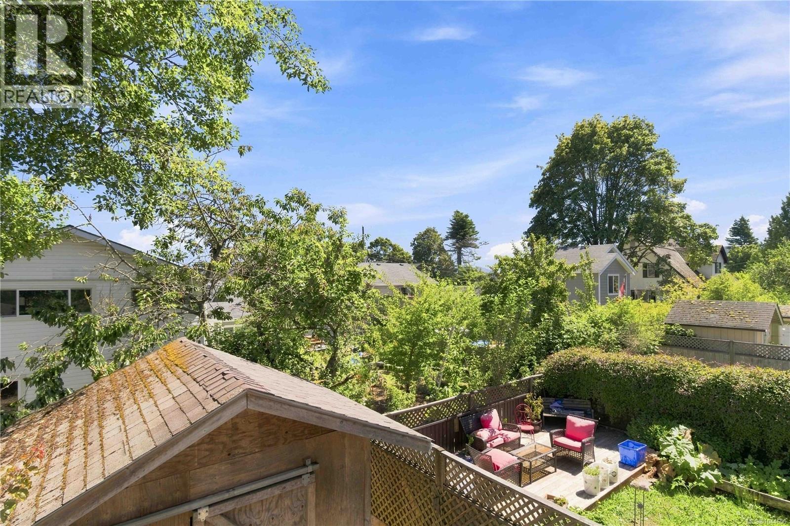 2085 Solent Rd N, Sooke