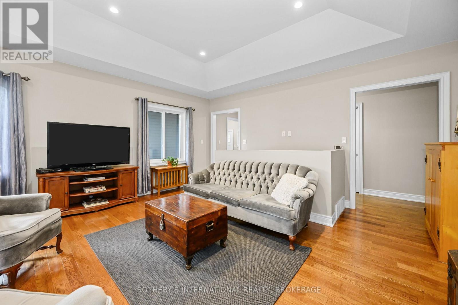 880 EDGEMERE ROAD - 19