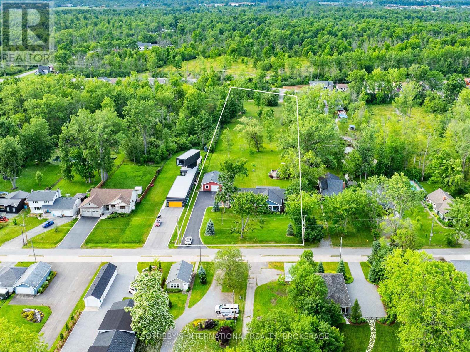 880 EDGEMERE ROAD - 5