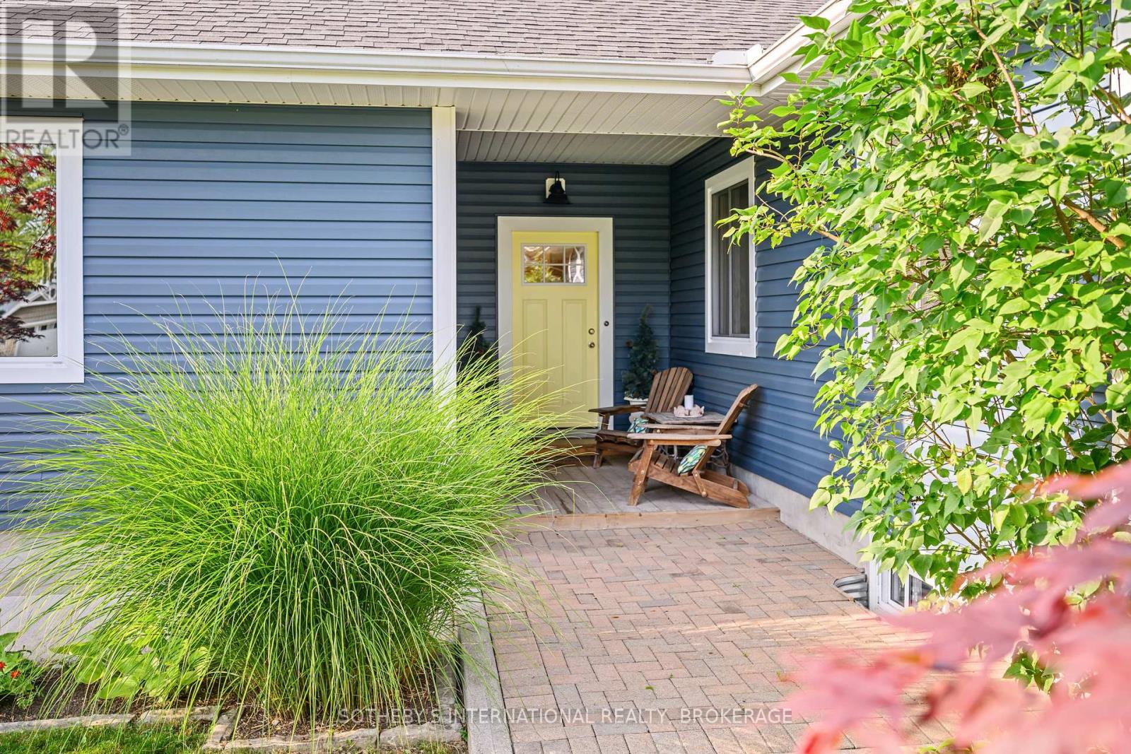 880 EDGEMERE ROAD - 9
