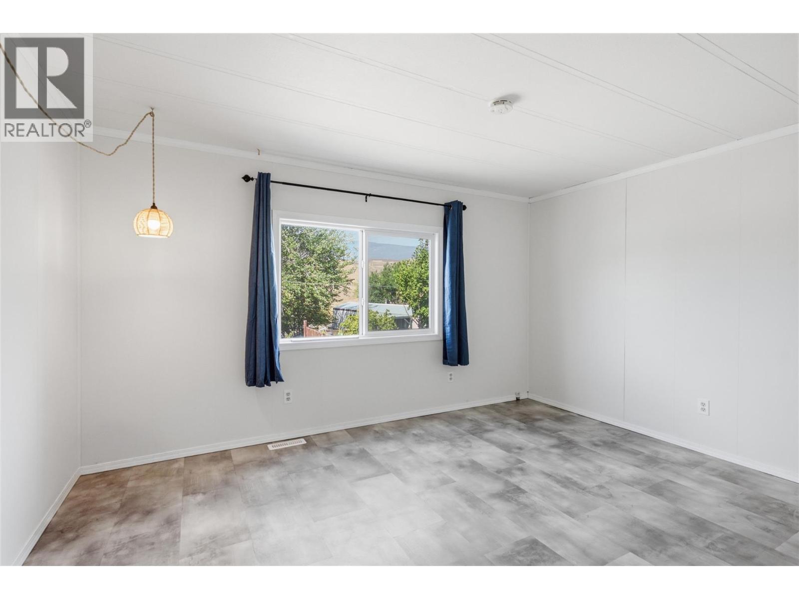 #20 1000 Mesa Vista Court - 19