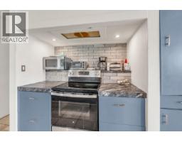 1243 Evans Avenue, Penticton, BC V2A8R7 Photo 31