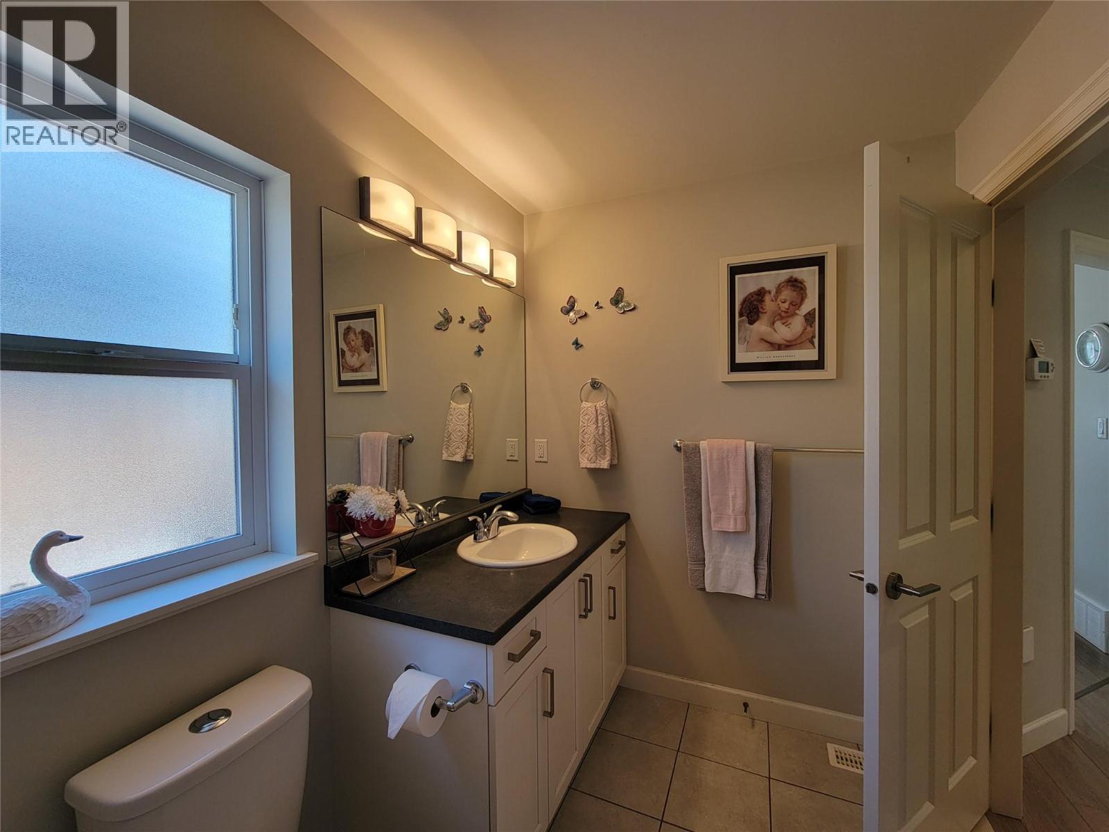 208 K-View Crescent - 28