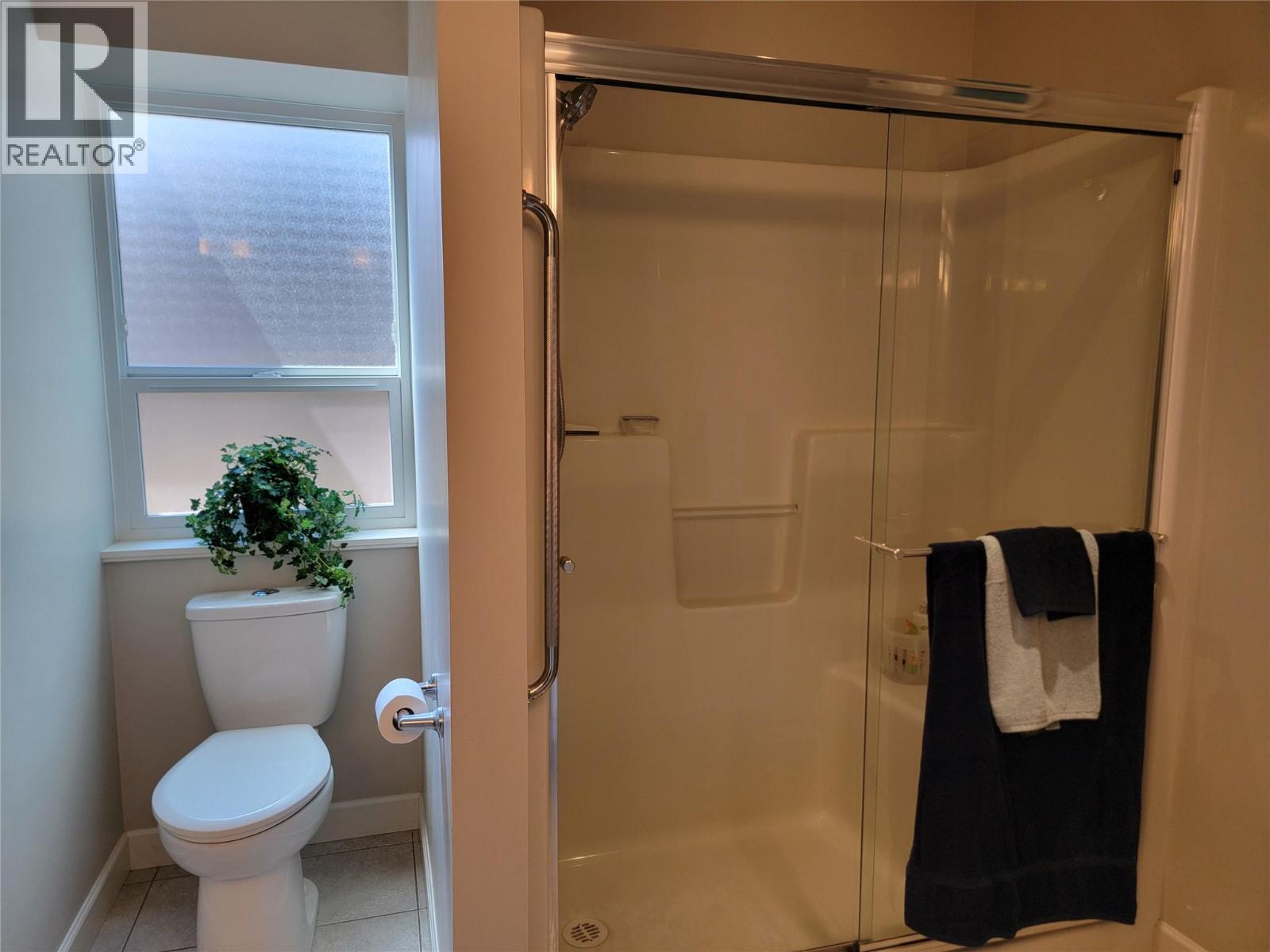 208 K-View Crescent - 20