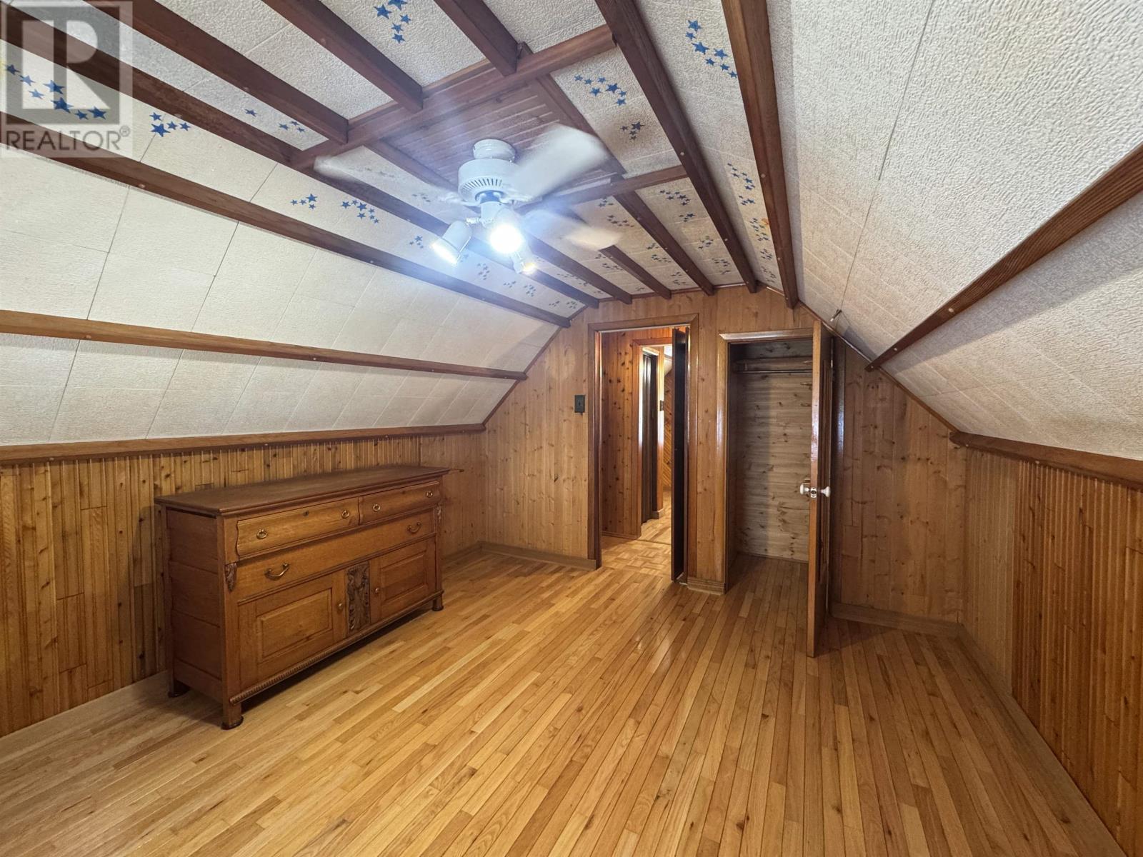 20 Heron DR - 20