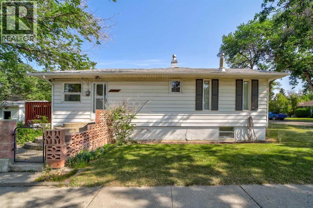 1138 12B Street S - Image 33
