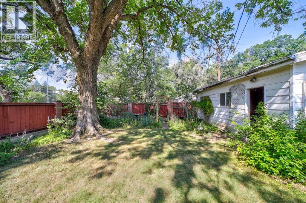 1138 12B Street S - 31