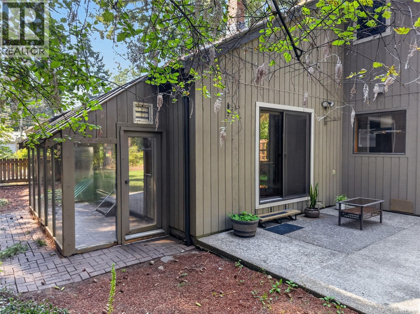 8830 CLARKSON Ave - 46