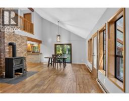 8830 Clarkson Ave, Black Creek, BC V9J1A7 Photo 23