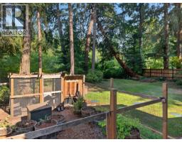 8830 Clarkson Ave, Black Creek, BC V9J1A7 Photo 49
