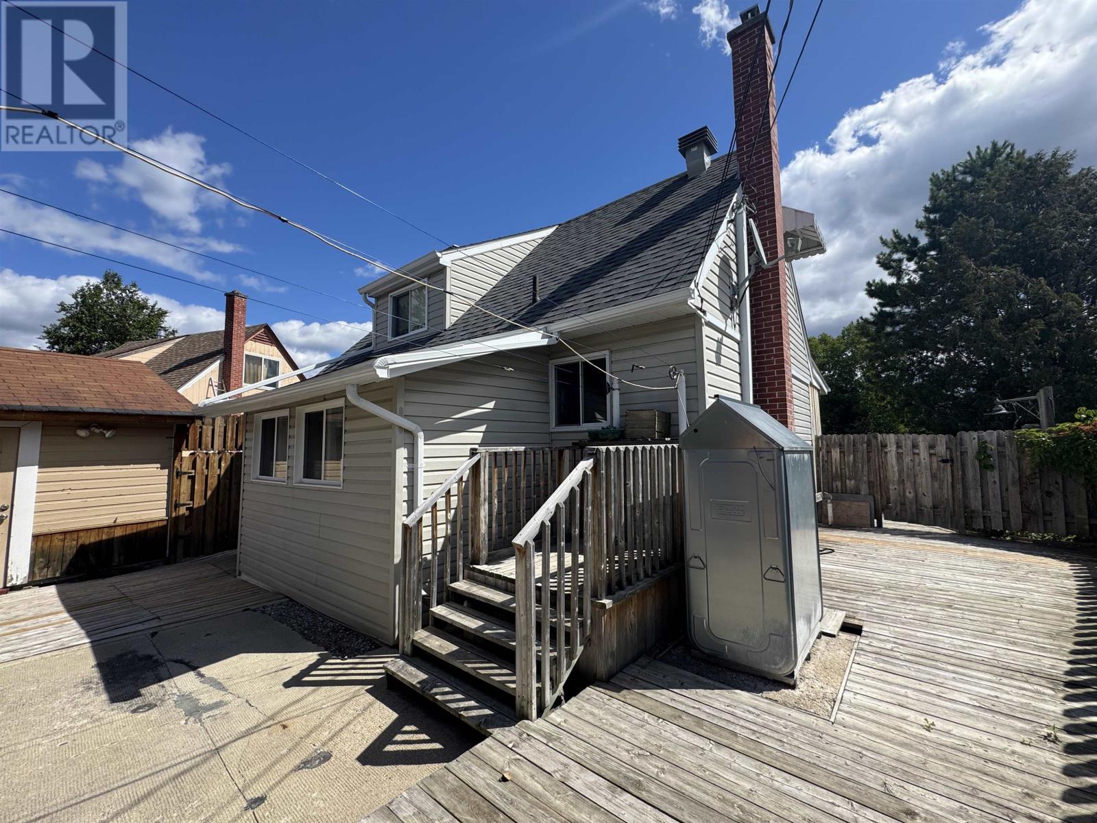 20 Heron DR - 40