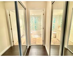 211 32085 George Ferguson Way, Abbotsford, BC V2T2K7 Photo 14
