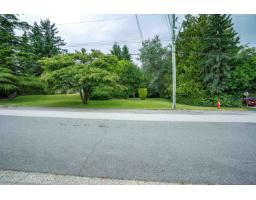 15875 101a Avenue, Surrey, BC V4N2N6 Photo 6
