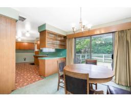 15875 101a Avenue, Surrey, BC V4N2N6 Photo 8