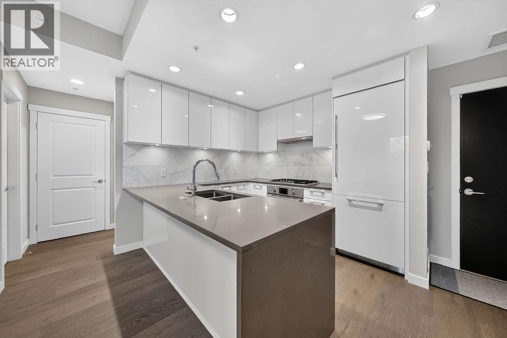 115 5687 GRAY AVENUE, Vancouver