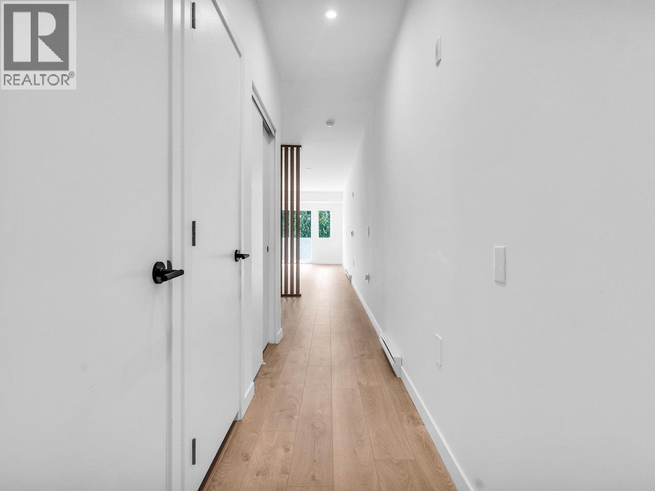 317 2520 GUELPH STREET, Vancouver