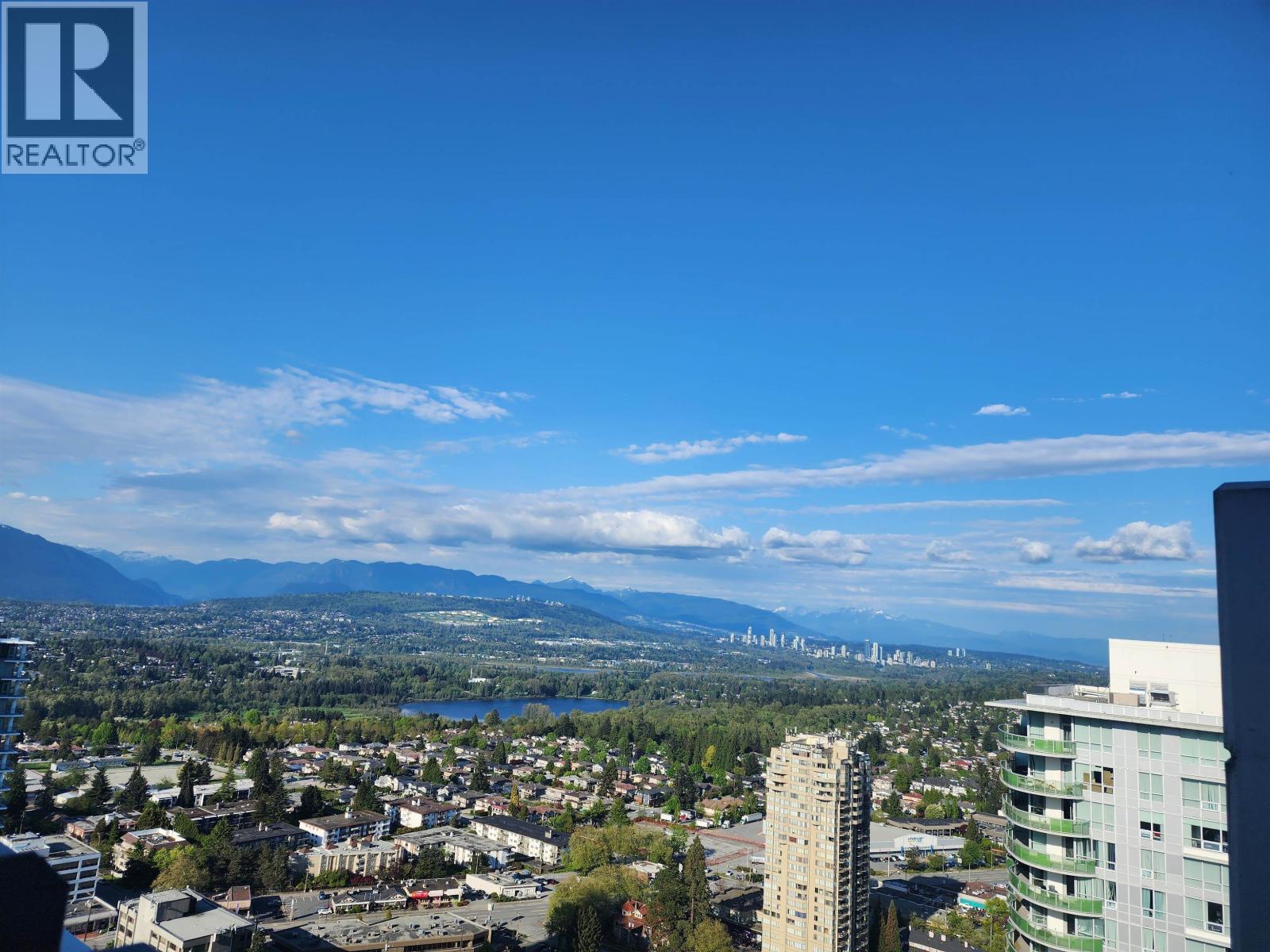5xx 4900 LENNOX LANE, Burnaby