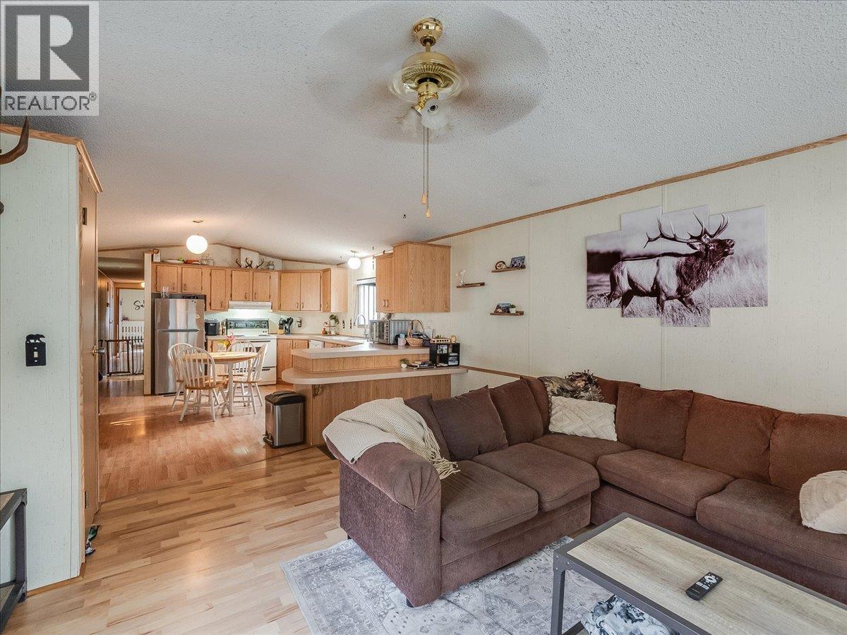 1015 Garden Road, South Slocan
