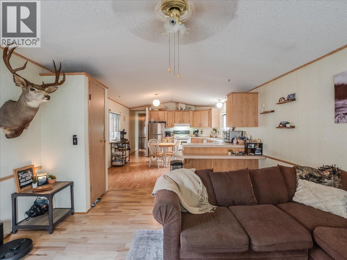1015 Garden Road, South Slocan