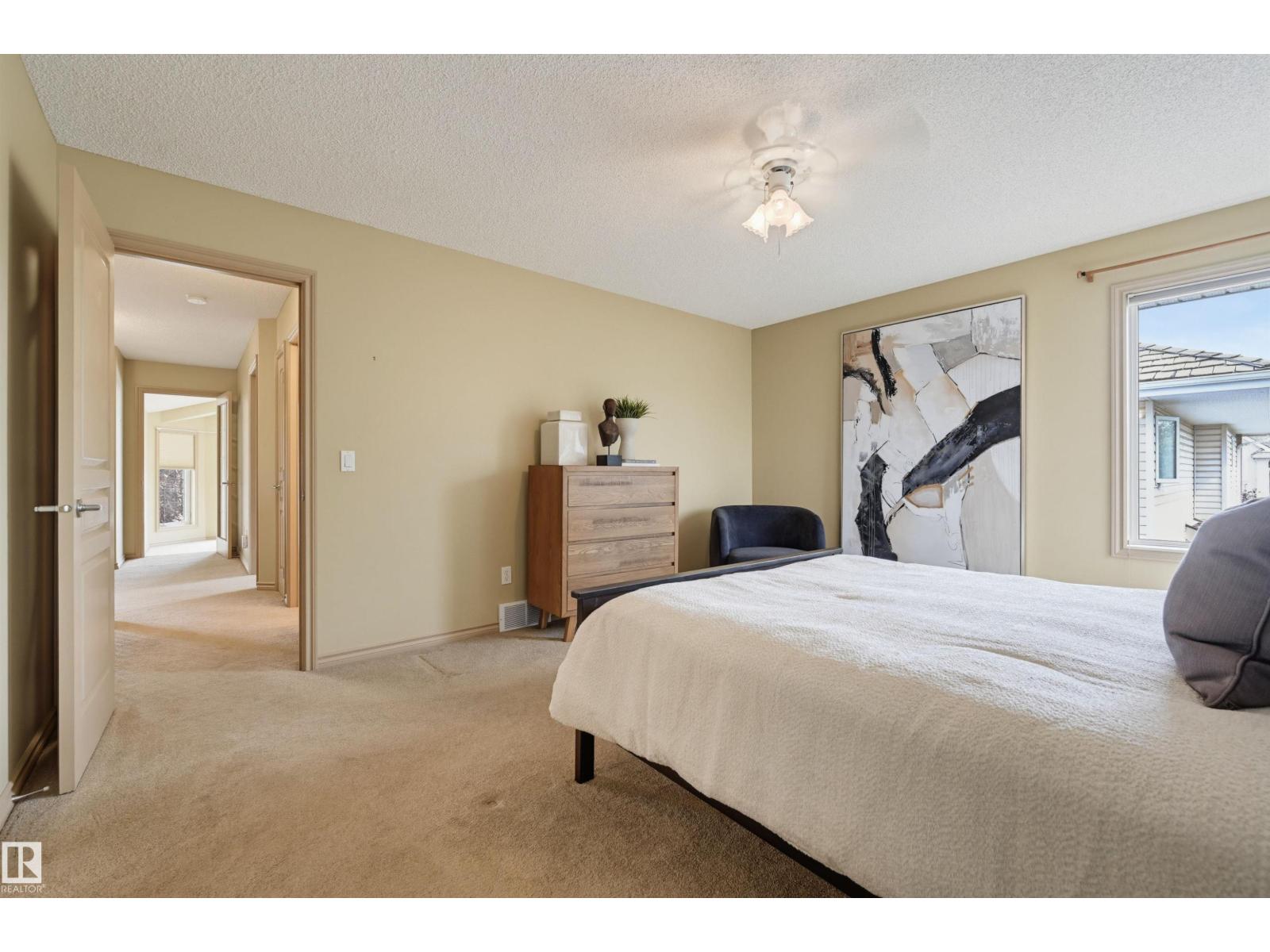 708 HALIBURTON CR NW - Image 25