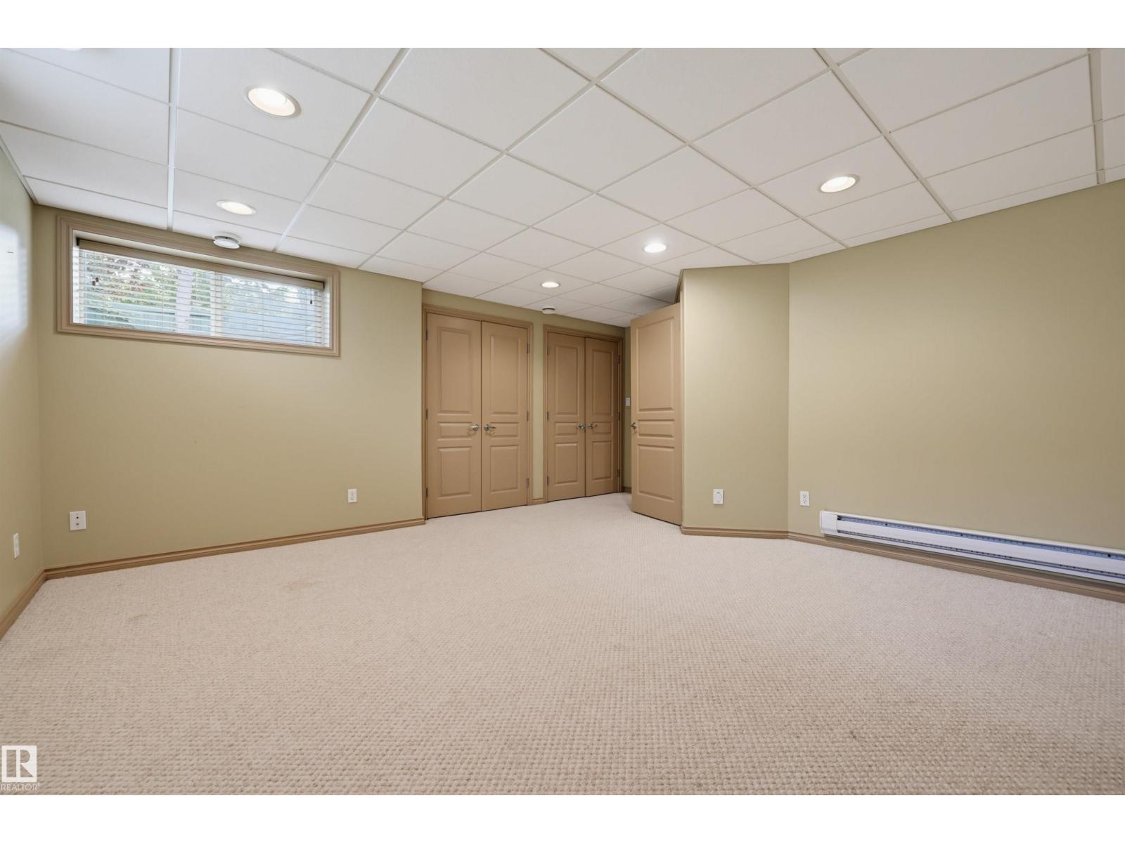708 HALIBURTON CR NW - 44
