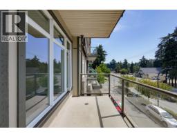 Entrance - 305 2220 Sooke Rd, Colwood, BC V9B0G9 Photo 9