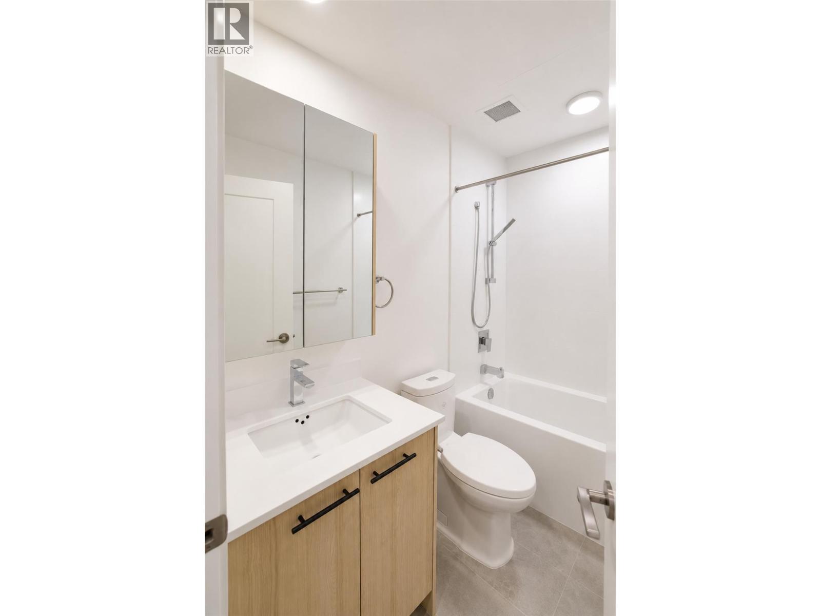 1380 Pridham Avenue Unit# 409, Kelowna