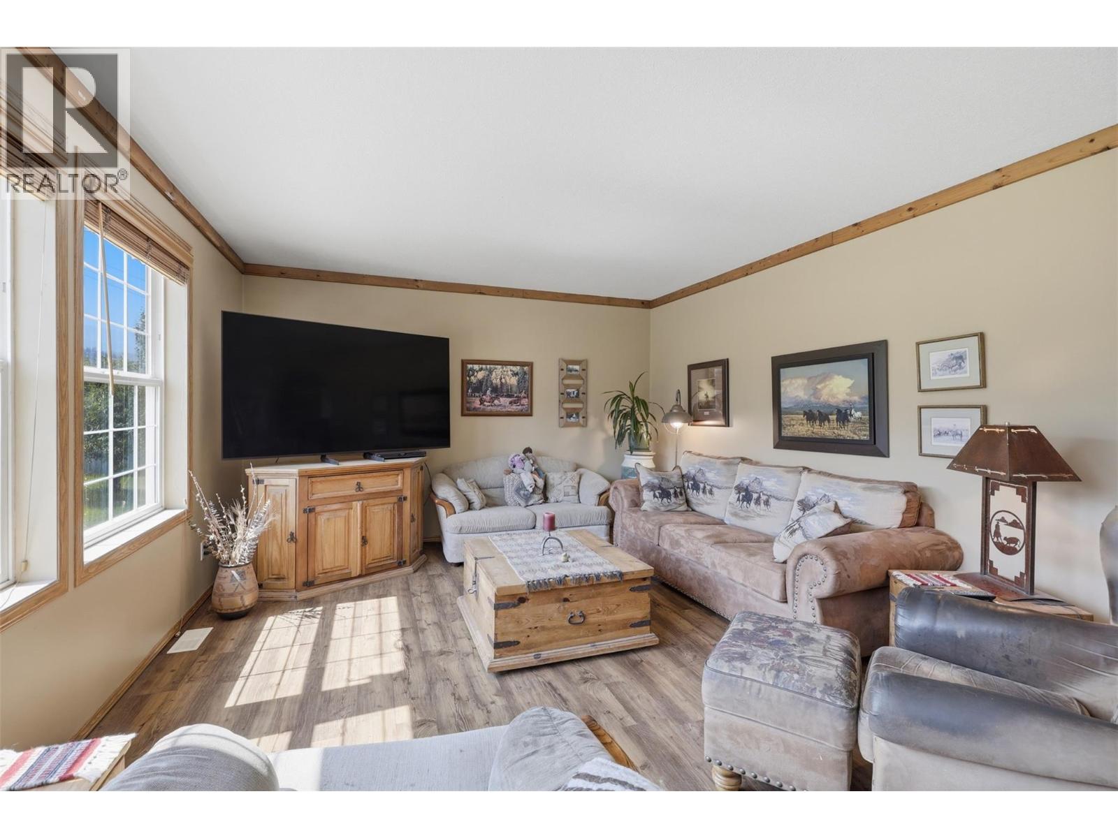 2225 Hazelhurst Road, Merritt