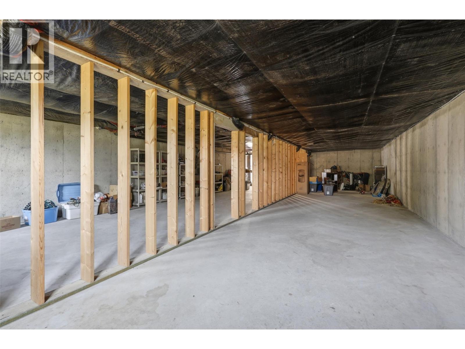 2225 Hazelhurst Road, Merritt