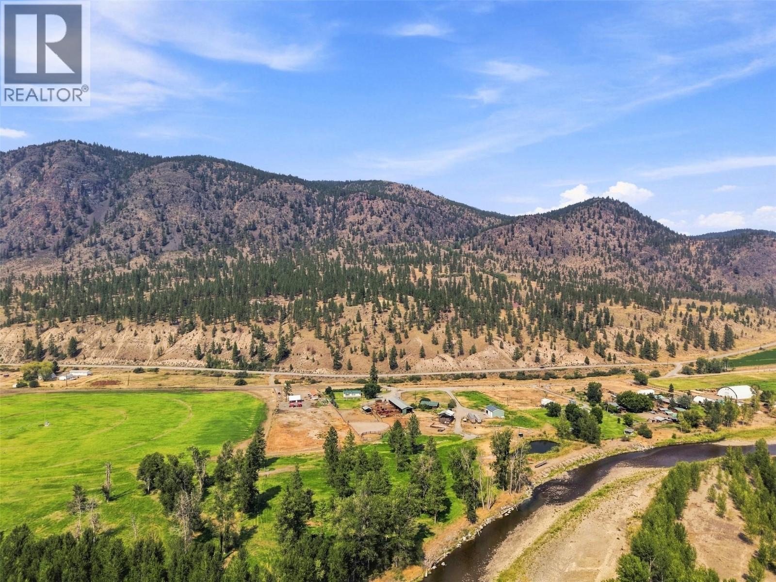 2225 Hazelhurst Road, Merritt