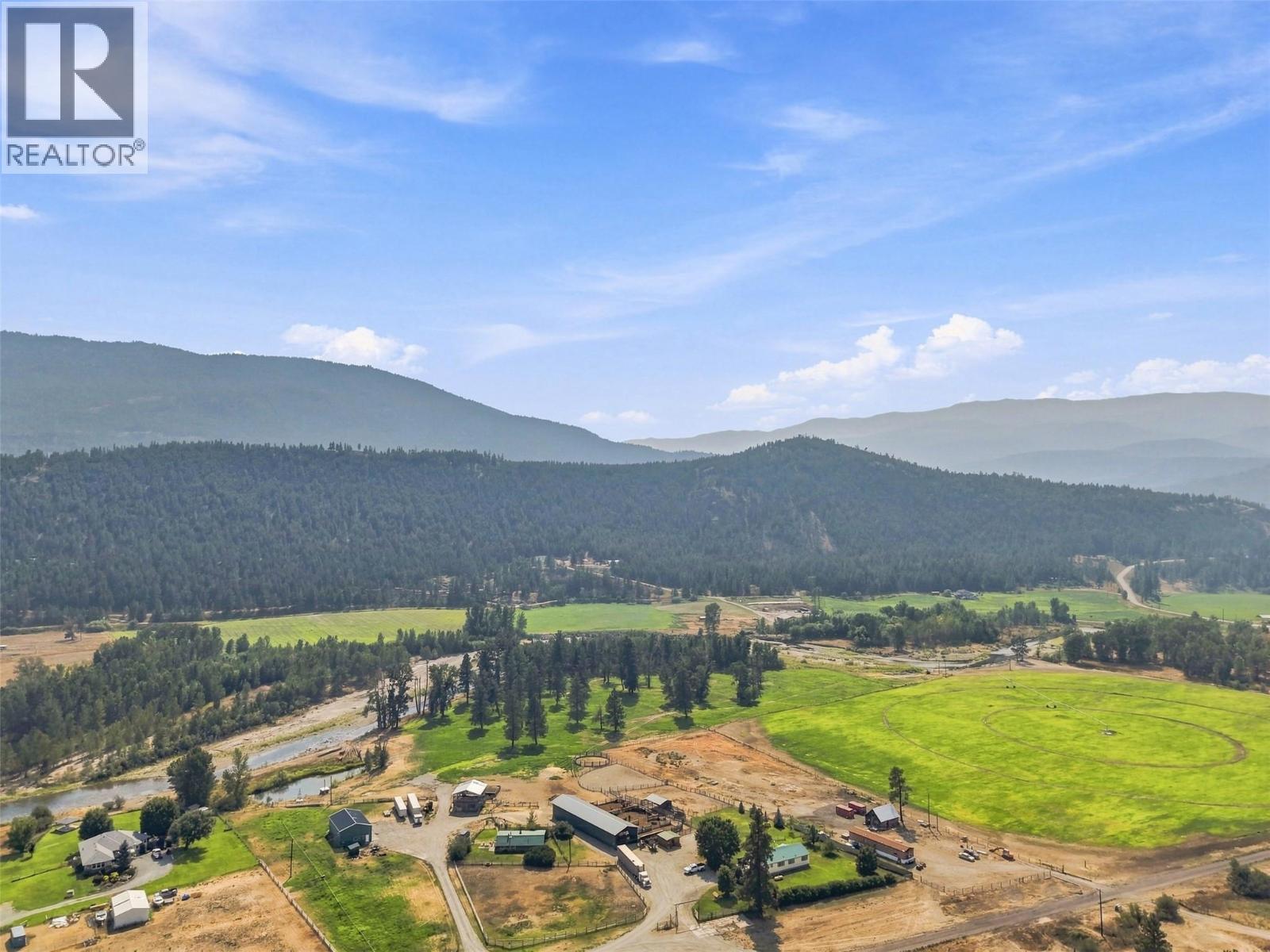 2225 Hazelhurst Road, Merritt
