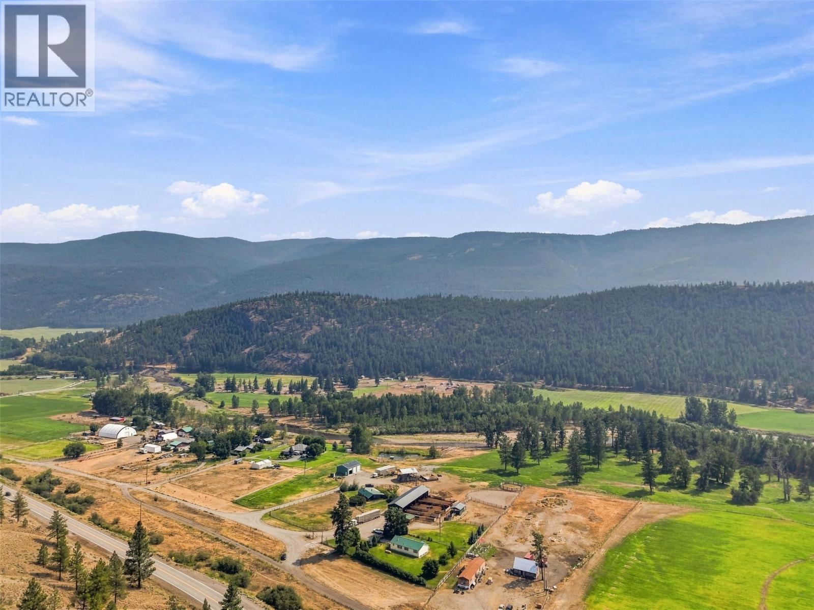 2225 Hazelhurst Road, Merritt