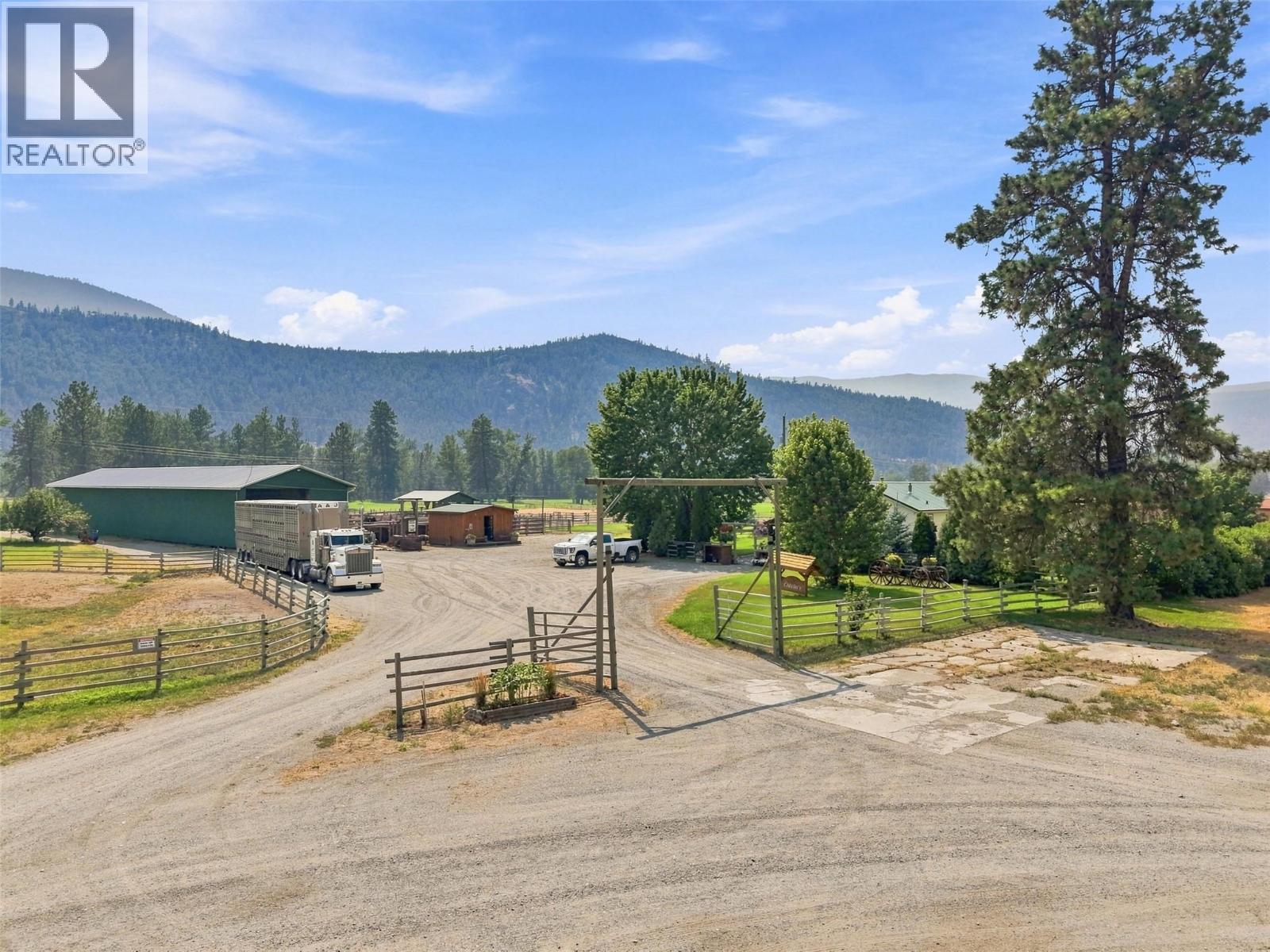 2225 Hazelhurst Road, Merritt