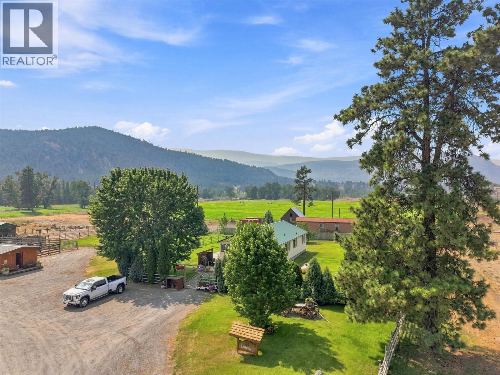 2225 Hazelhurst Road, Merritt