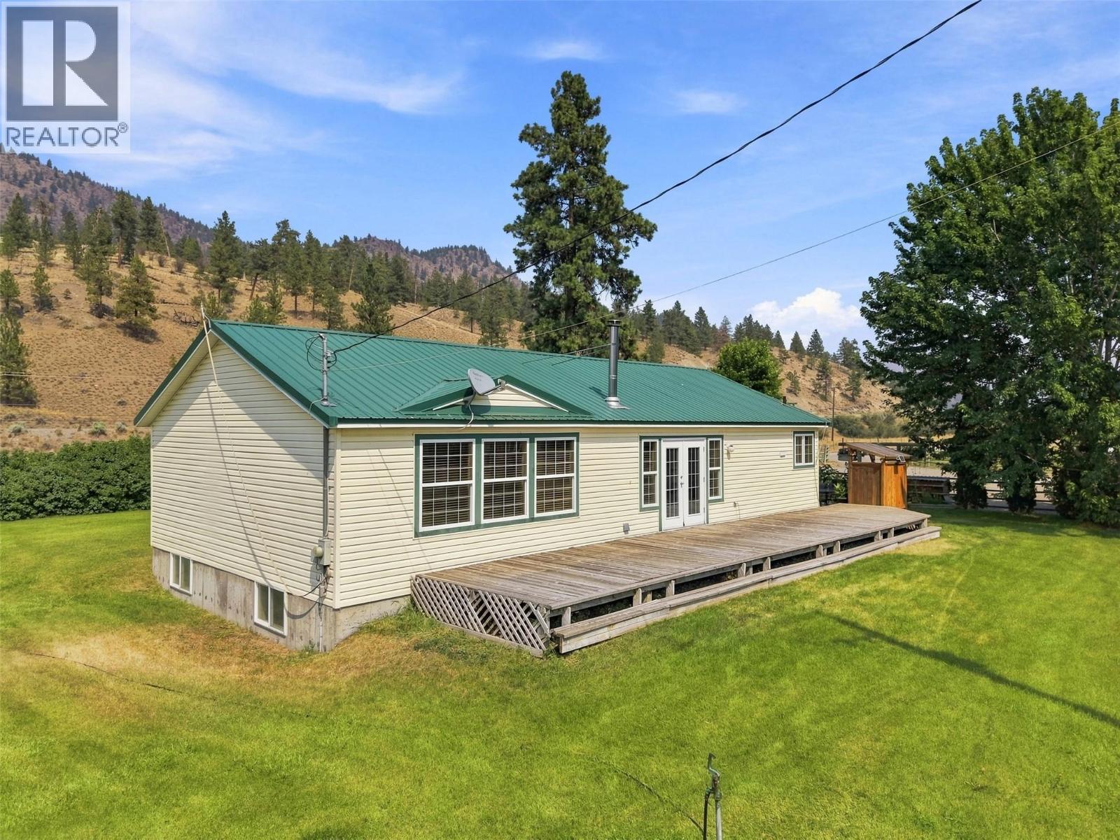 2225 Hazelhurst Road, Merritt