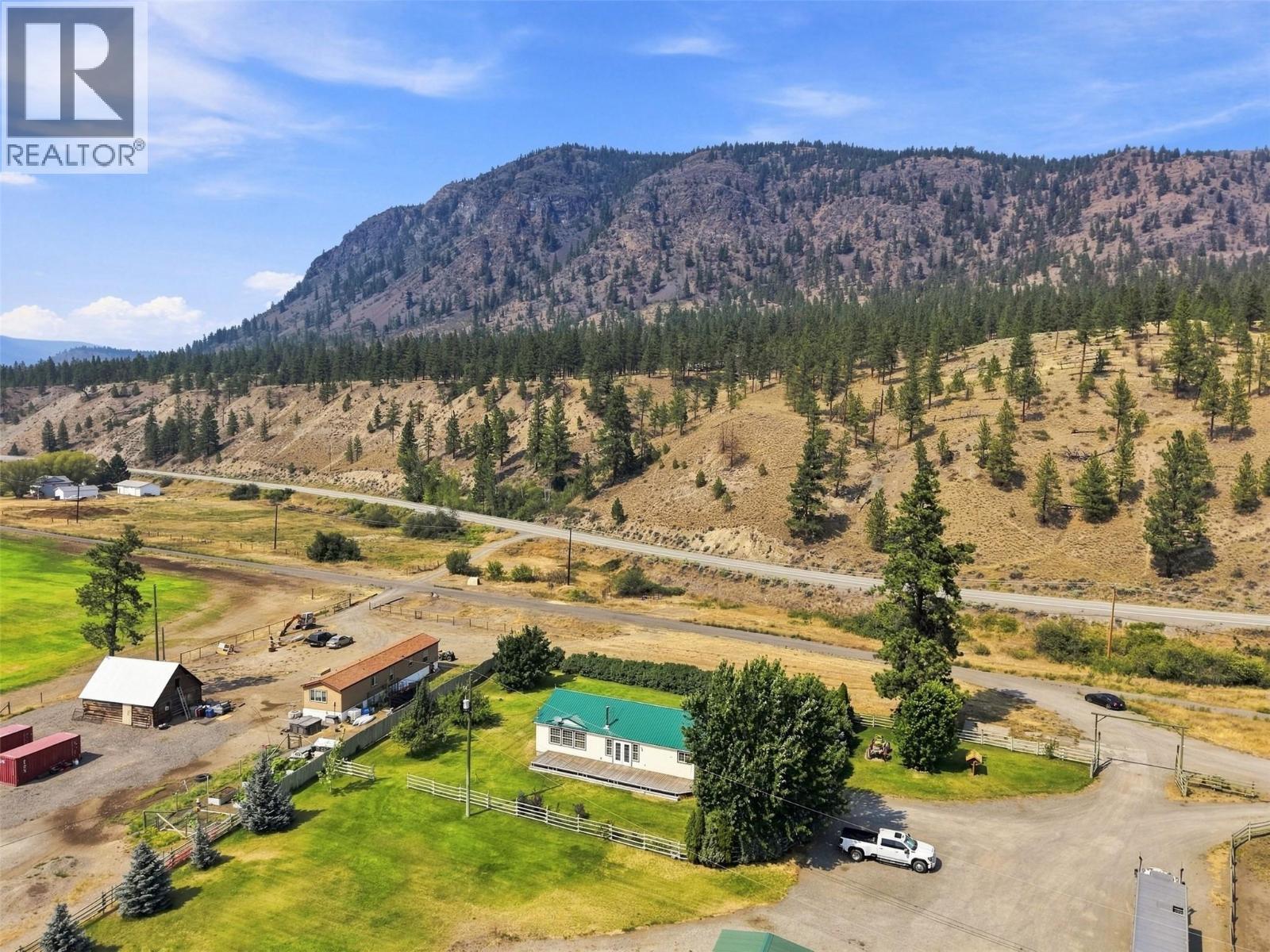 2225 Hazelhurst Road, Merritt